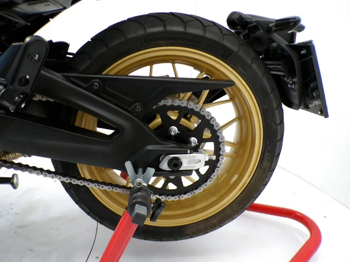 CFMOTO 700CL-X Heritage (2021 - 26) (11)