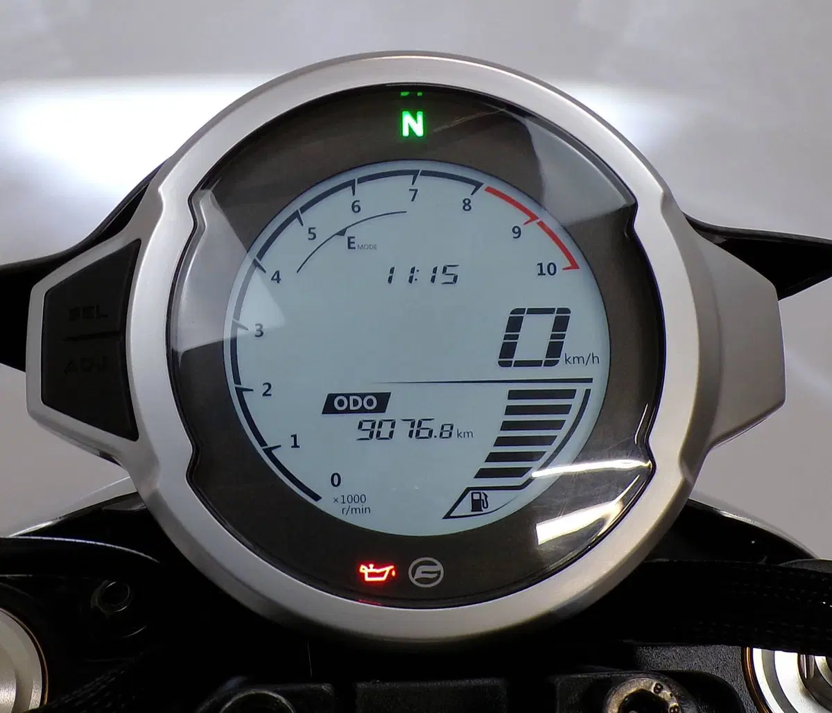 CFMOTO 700CL-X Heritage (2021 - 26) (13)
