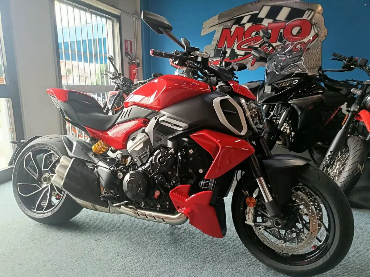 Ducati Diavel V4 (2023 - 26) (2)