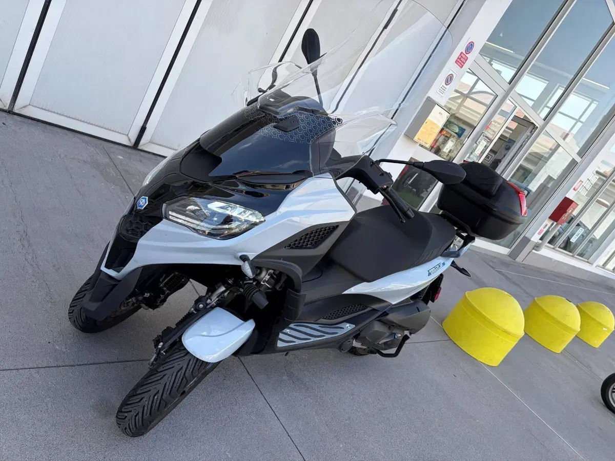 Piaggio MP3 310 Sport (2025 - 26) (5)