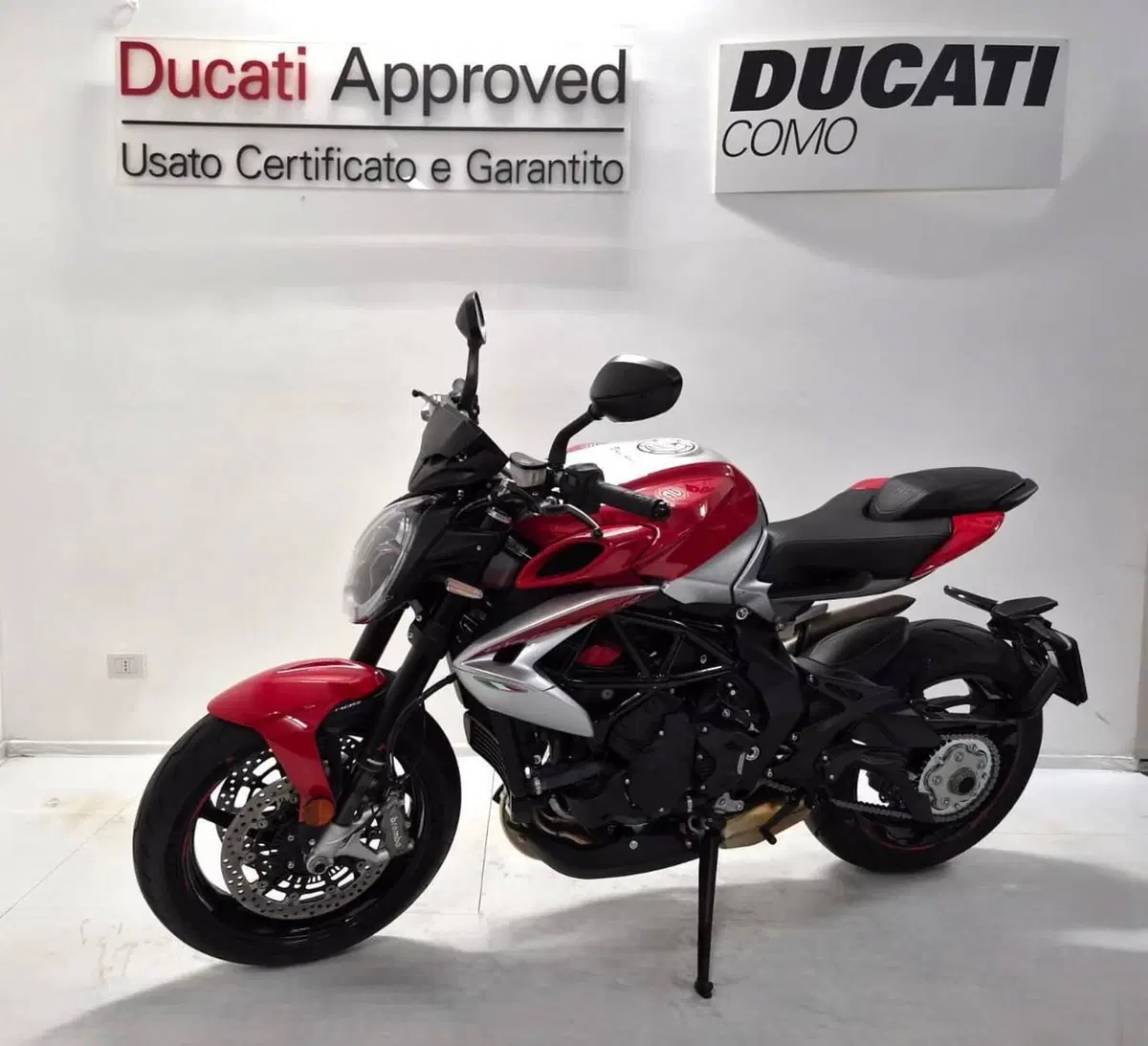MV Agusta Brutale 800 RR (2021 - 25) (2)