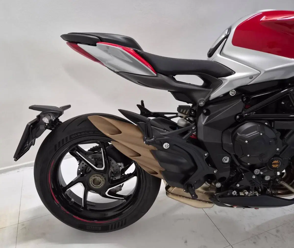 MV Agusta Brutale 800 RR (2021 - 25) (4)