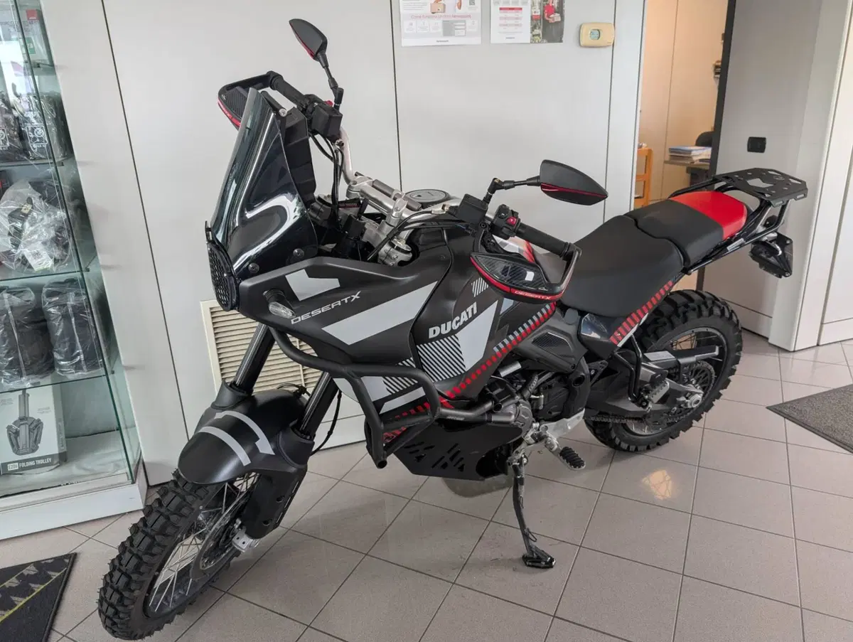 Ducati DesertX (2022 - 25)