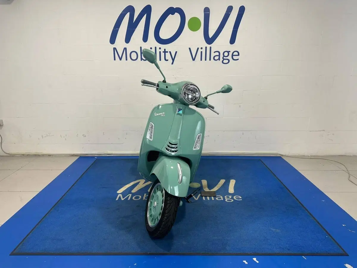 Vespa GTS 310 80th (2026) (7)