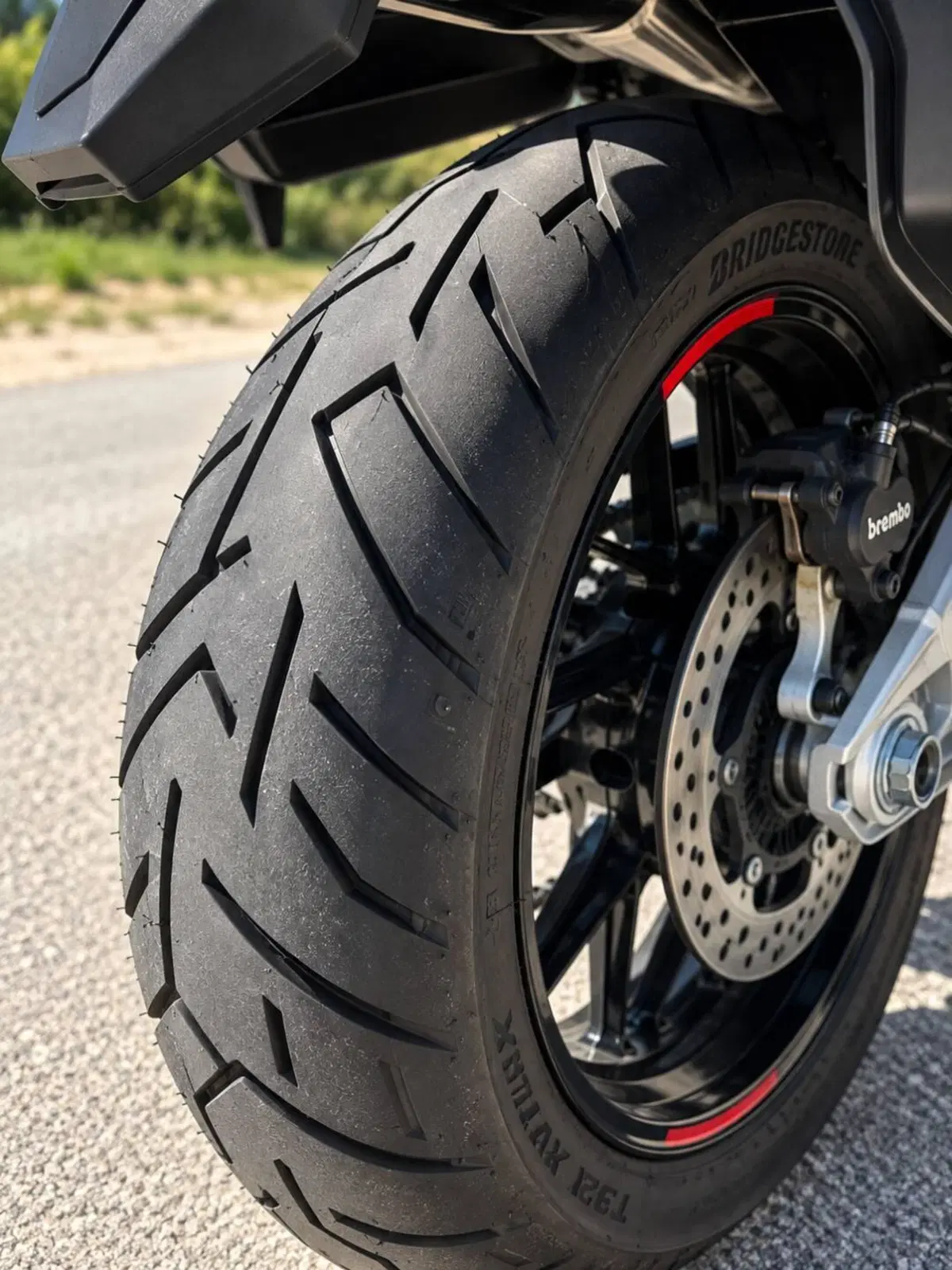 Ducati Multistrada V4 S Grand Tour (2024) (4)