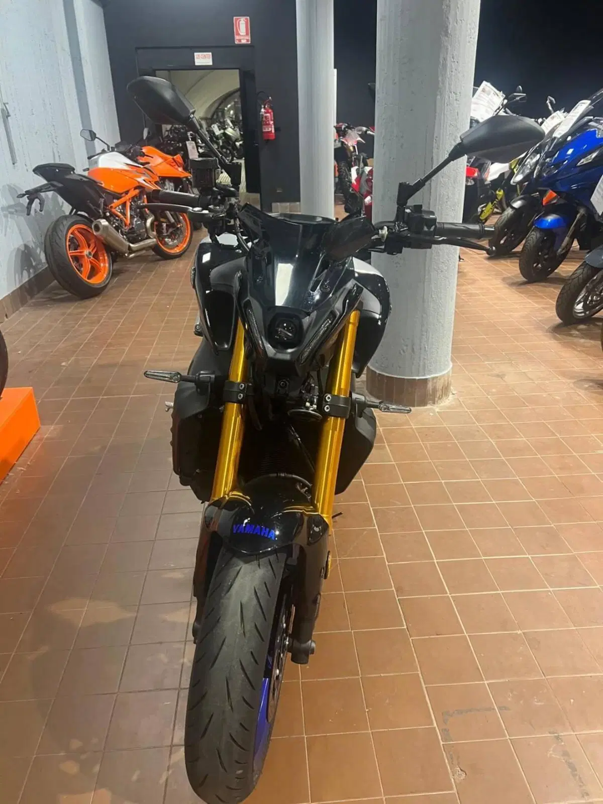 Yamaha MT-09 SP (2024 - 26) (3)
