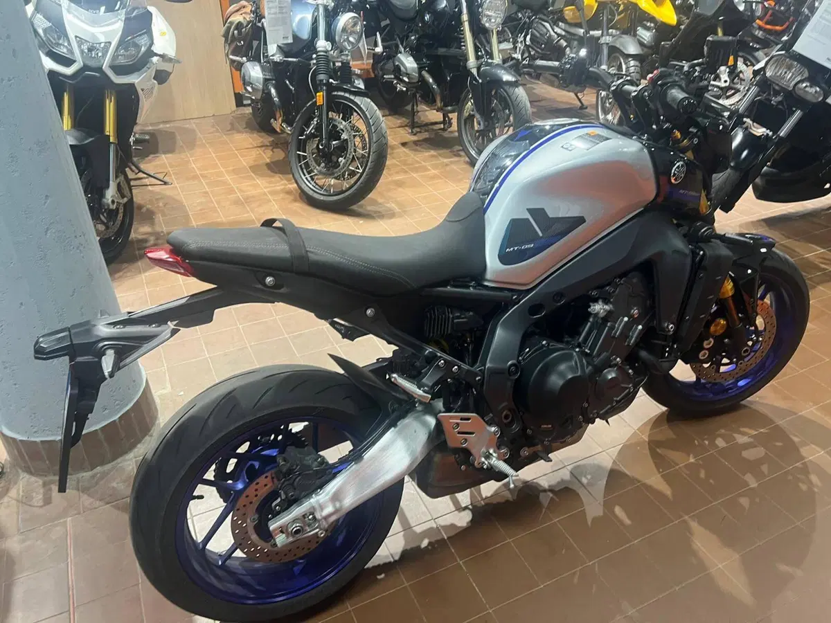 Yamaha MT-09 SP (2024 - 26) (2)