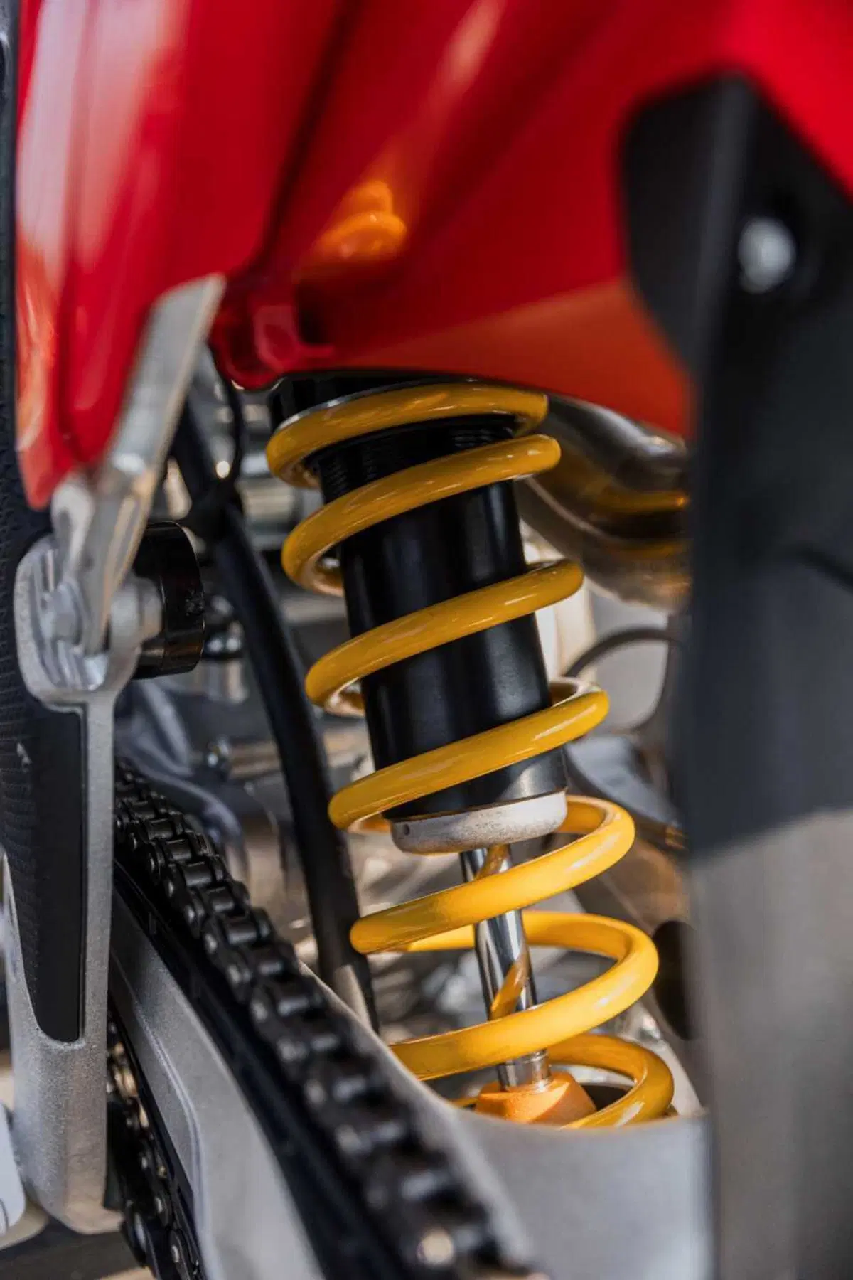 Desmo450 SM: svelati i CV e i dati tecnici della prima Ducati supermotard [VIDEO E GALLERY] (9)