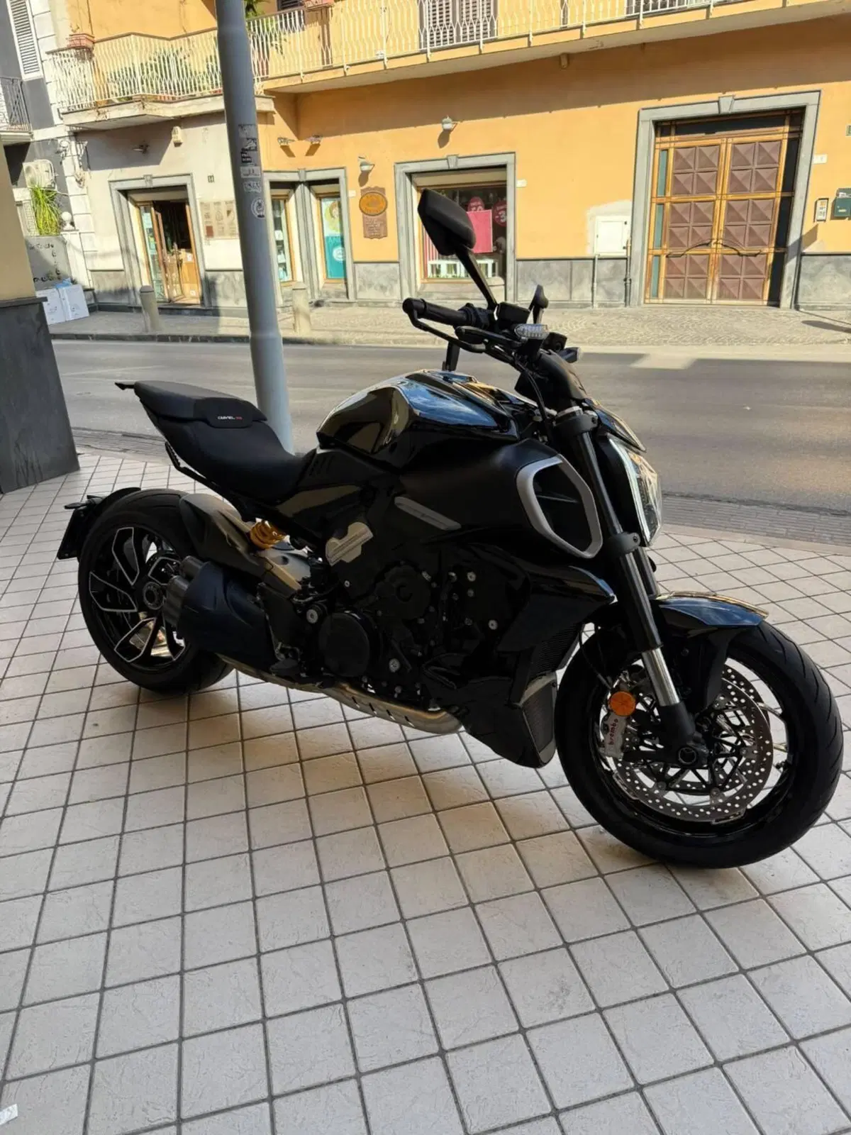Ducati Diavel V4 (2023 - 26) (3)