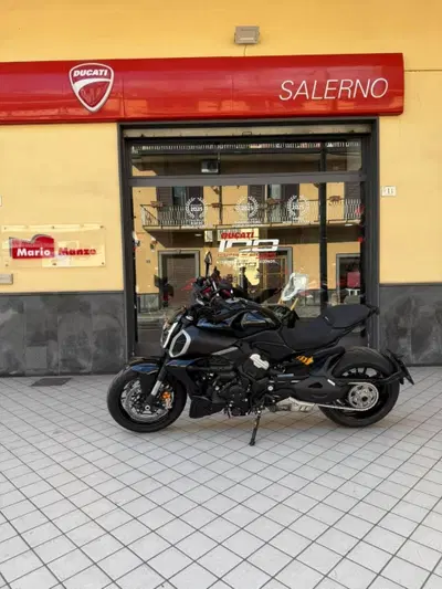 Ducati Diavel V4 (2023 - 26) usata