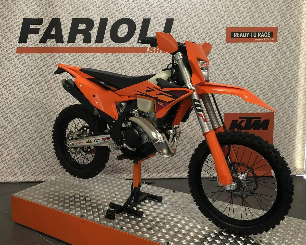 KTM 300 EXC (2027) (8)