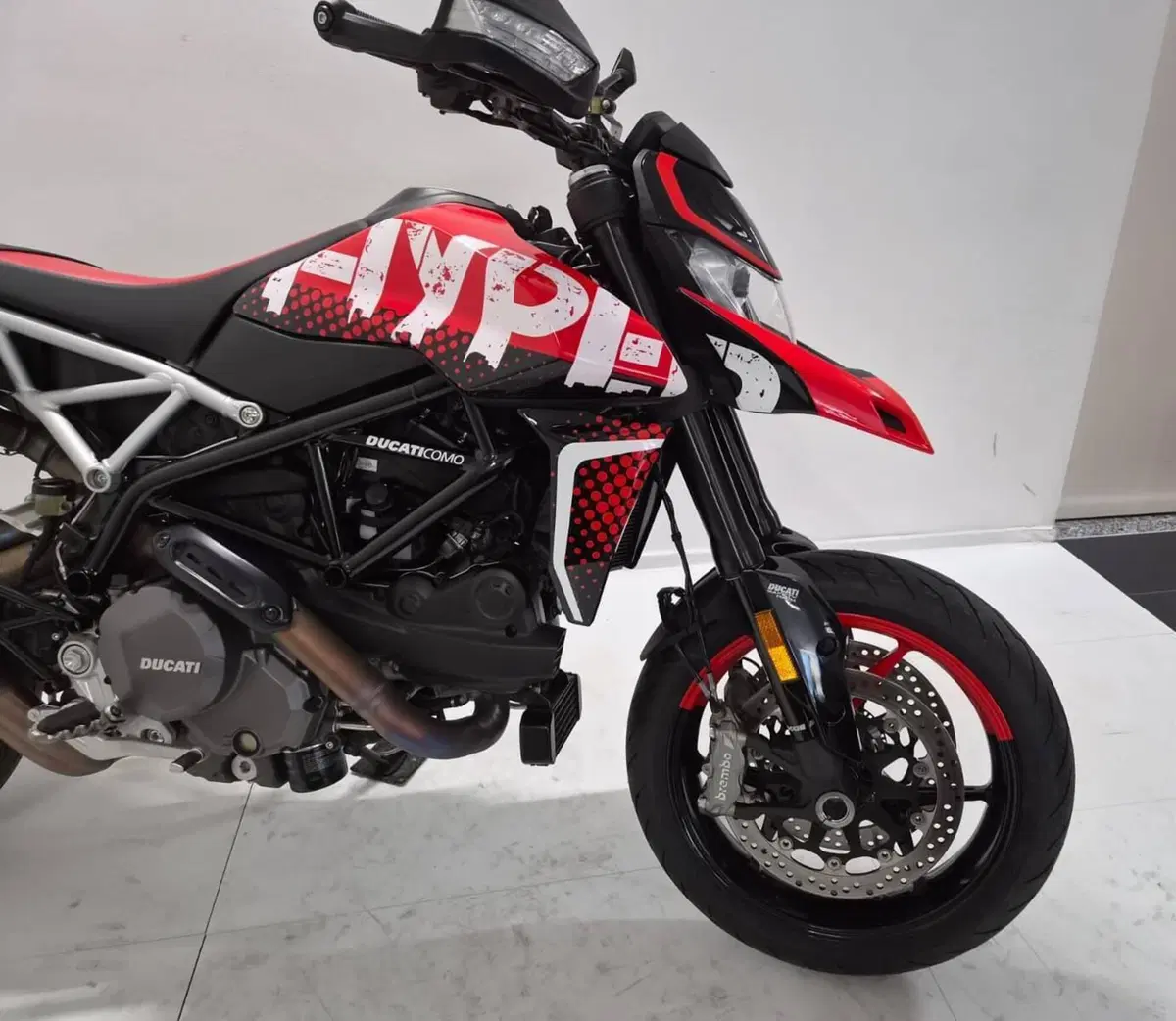 Ducati Hypermotard 950 RVE (2022 - 25) (5)