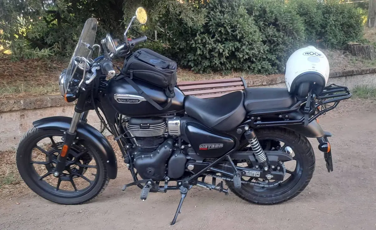 Royal Enfield Meteor 350 Aurora (2024 - 26) (3)