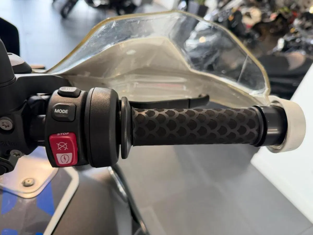 Bmw R 1250 GS Adventure (2021 - 24) (5)