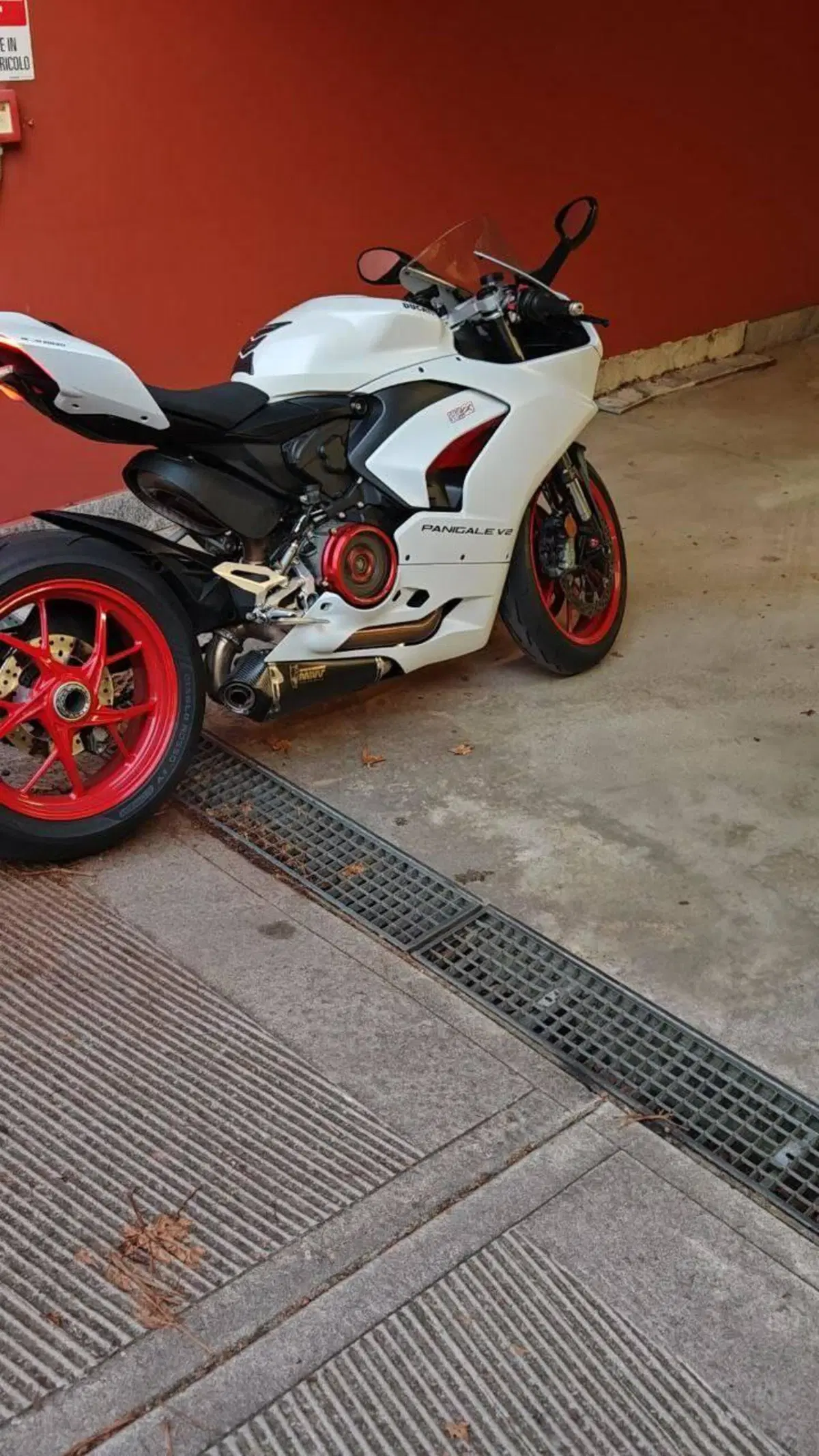 Ducati Panigale V2 (2021 - 24) (3)