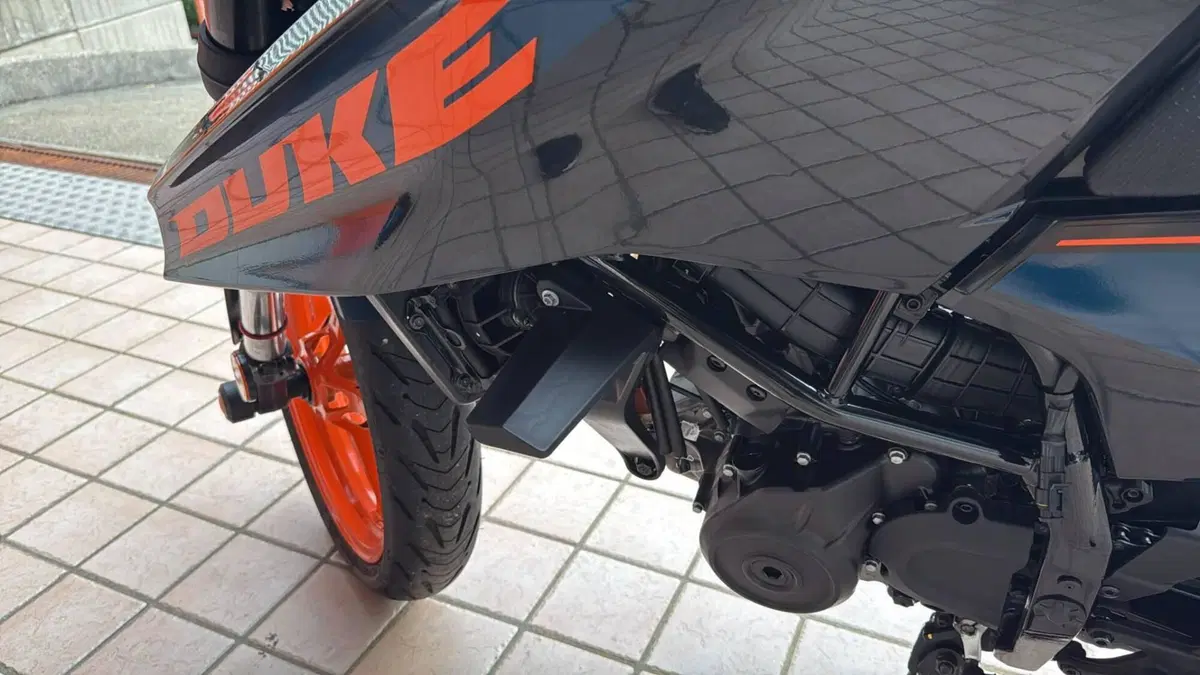 KTM 125 Duke (2024 - 25) (5)