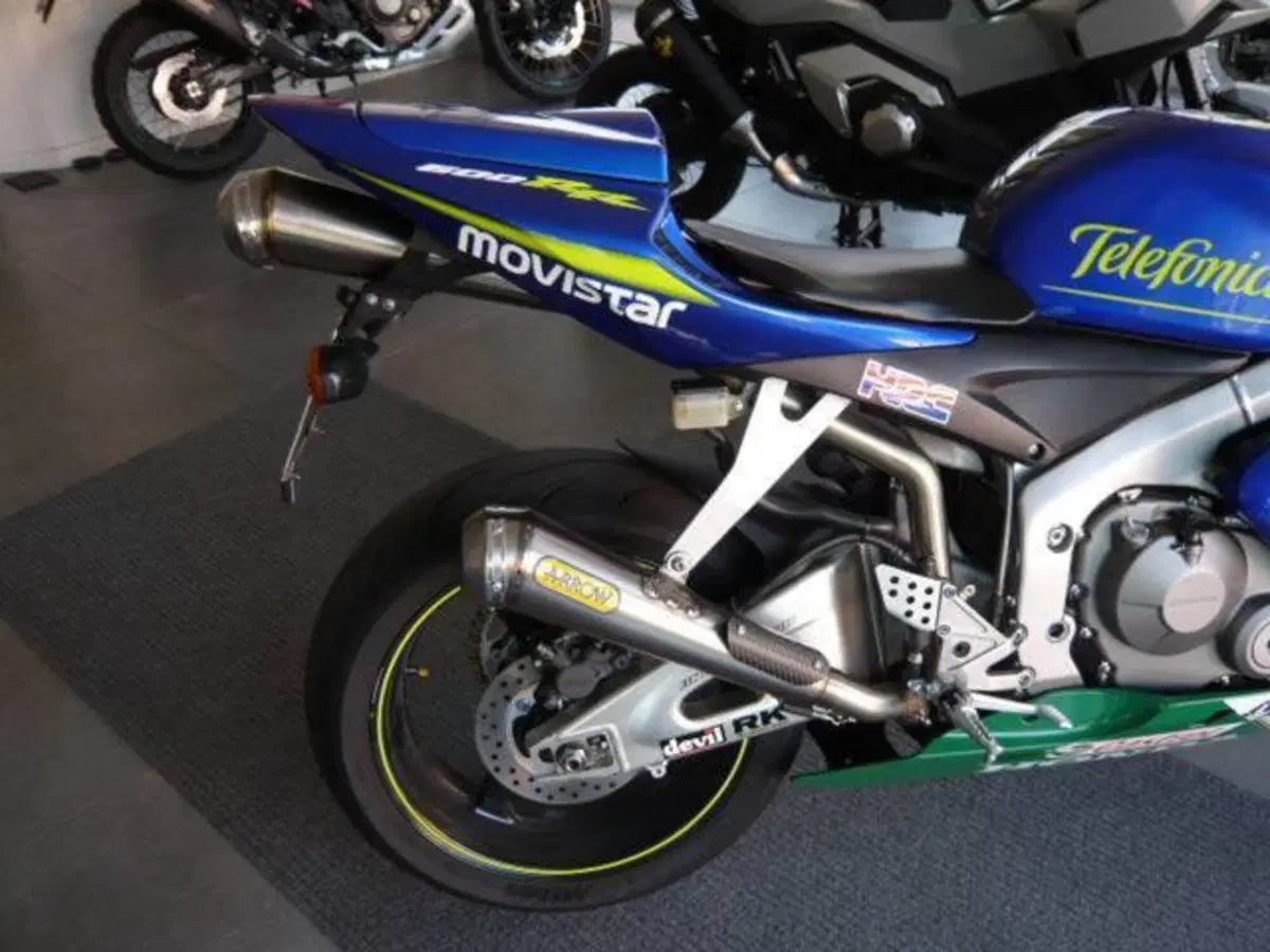 Honda CBR 600 RR (2005 - 06) (3)