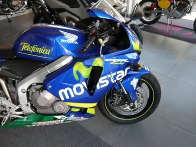 Honda CBR 600 RR (2005 - 06) usata