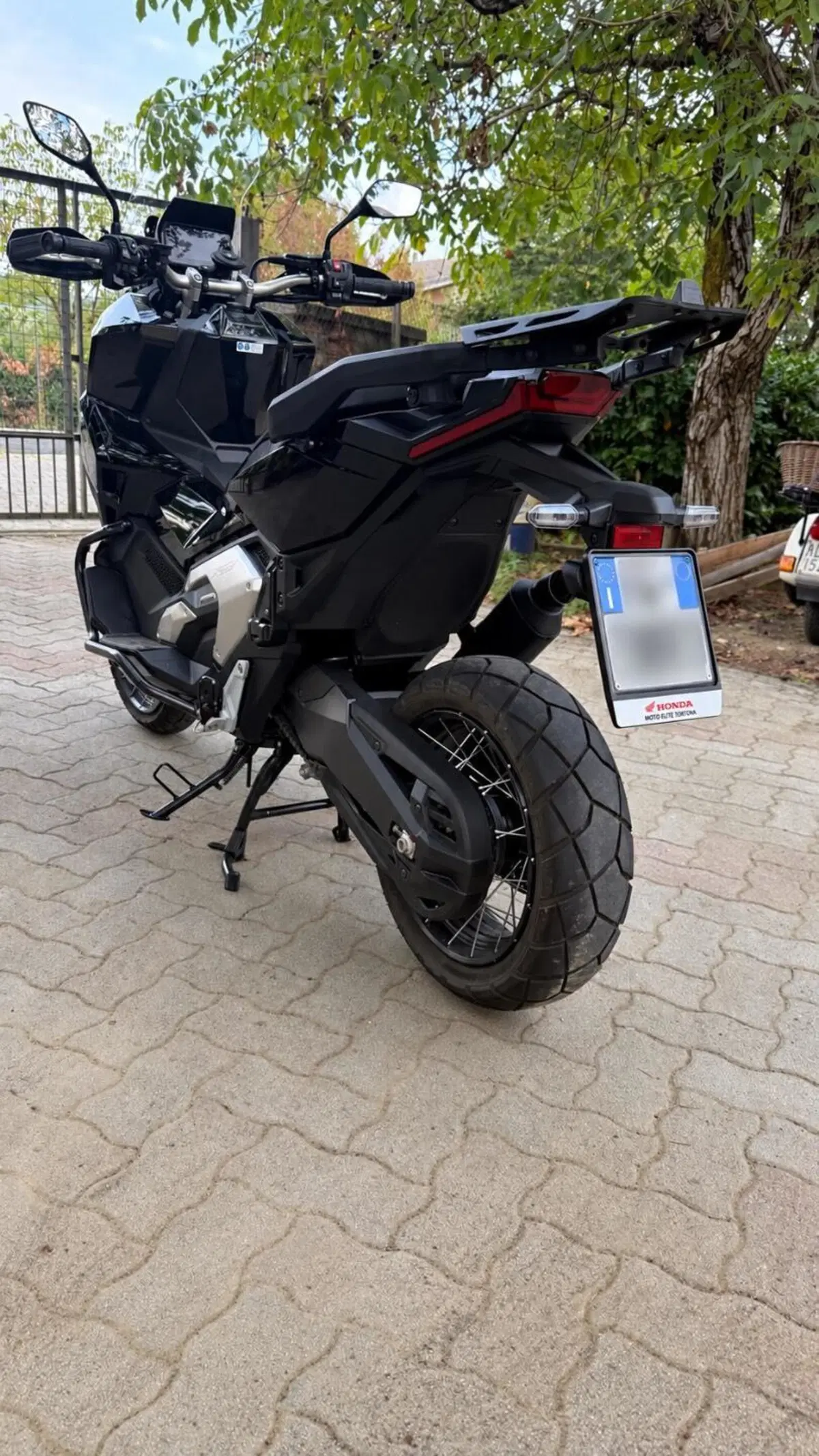 Honda X-ADV 750 Special Edition (2026 - 27) (3)