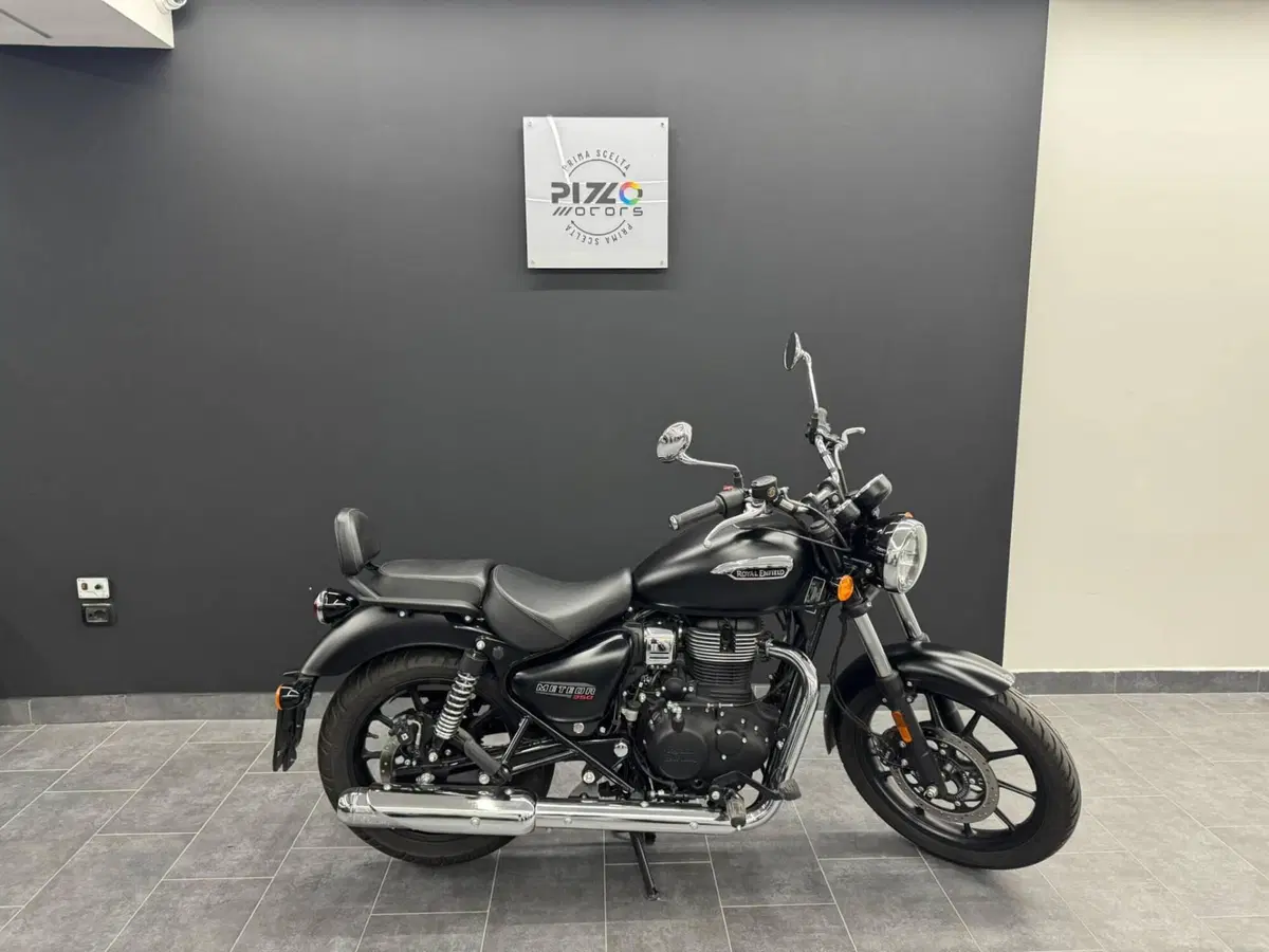 Royal Enfield Meteor 350 (2021 - 26)