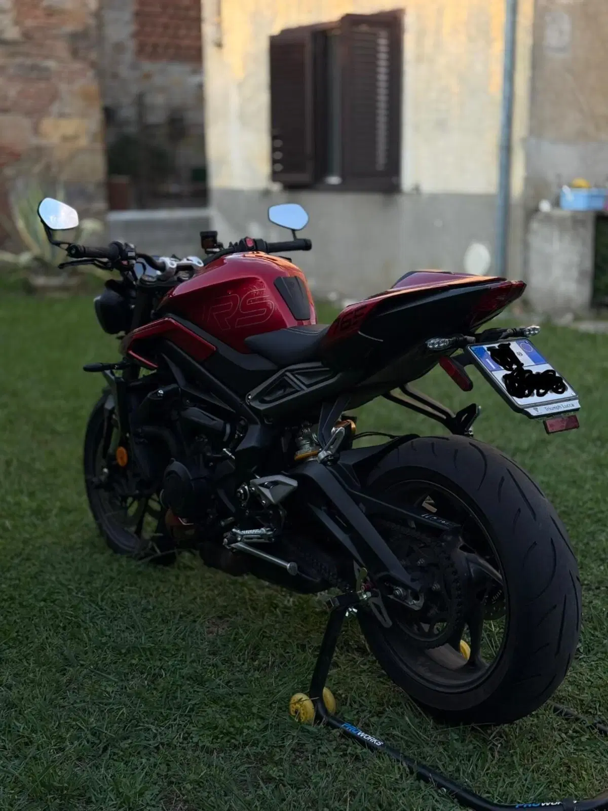 Triumph Street Triple 765 RS (2023 - 26) (5)