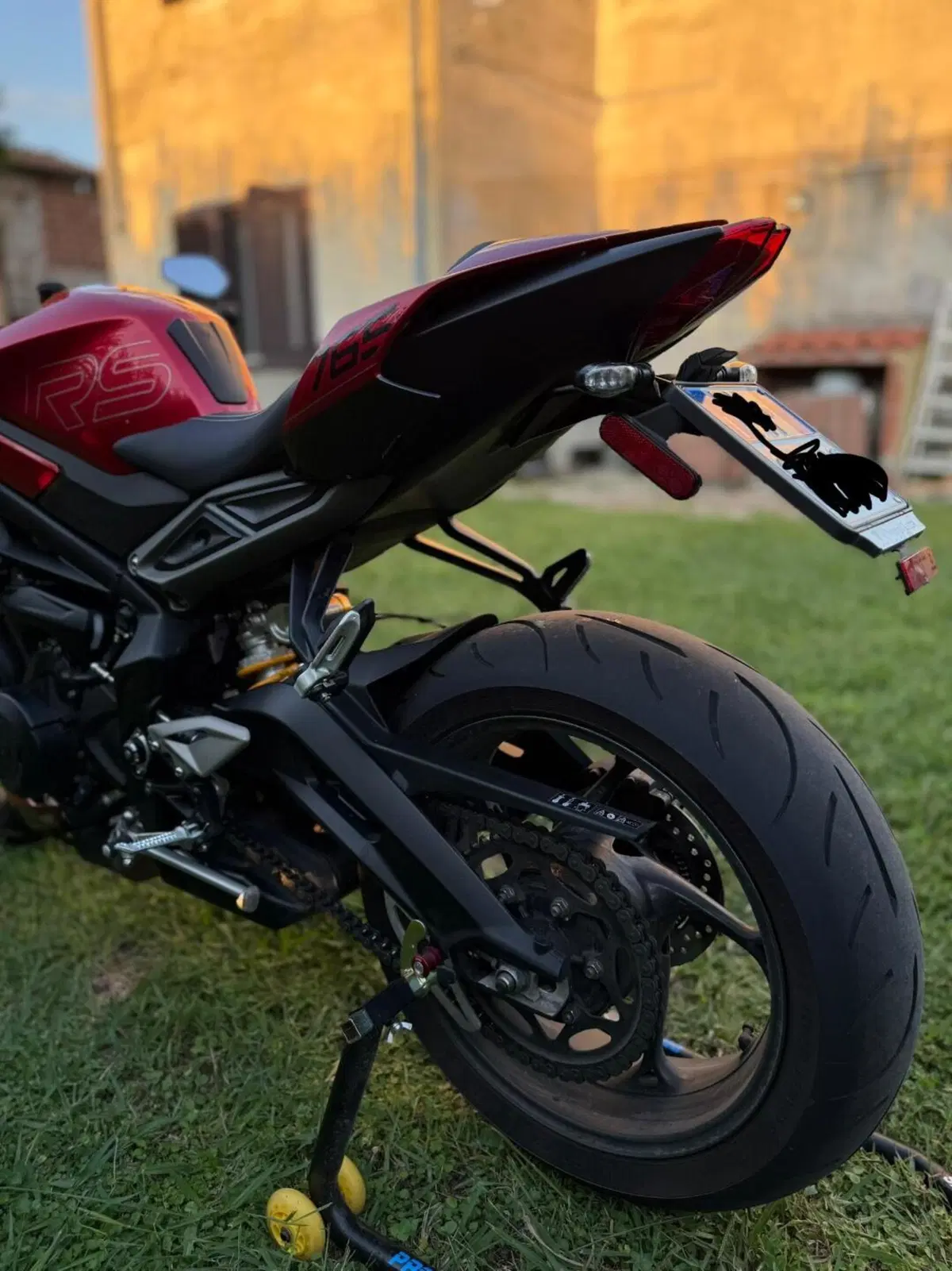Triumph Street Triple 765 RS (2023 - 26) (9)