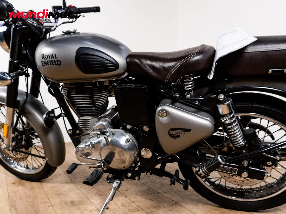 Royal Enfield Classic 500 EFI (2017 - 20) (10)
