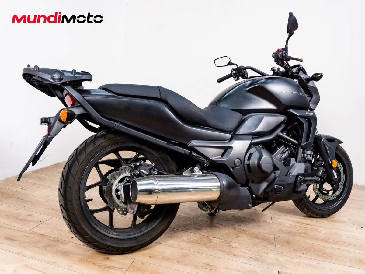 Honda CTX 700 ABS DCT (2014 - 16) (3)