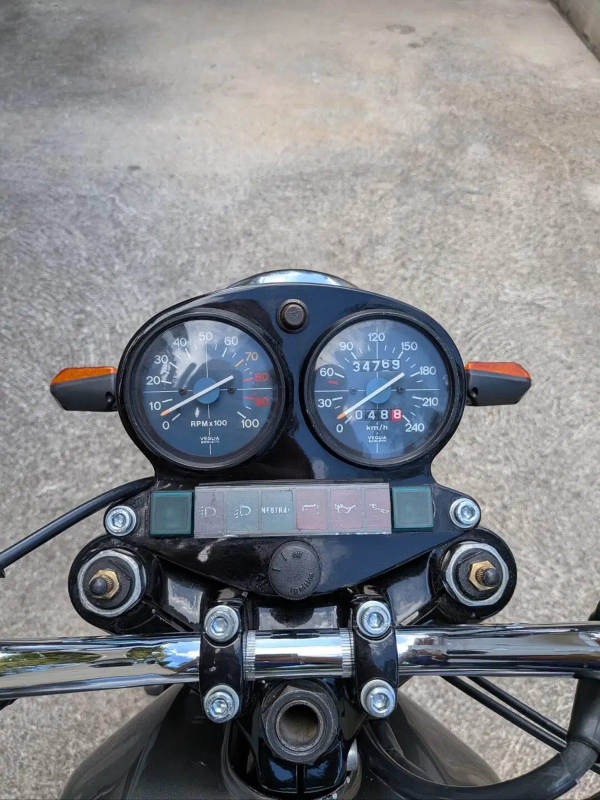 Moto Guzzi 850 t5 (5)