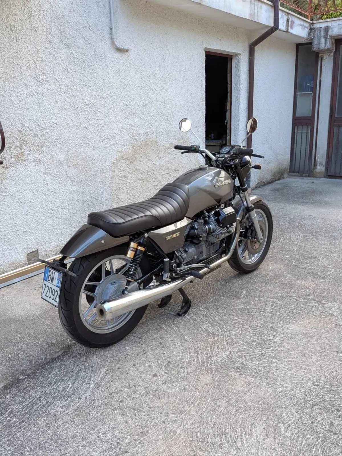 Moto Guzzi 850 t5 (6)