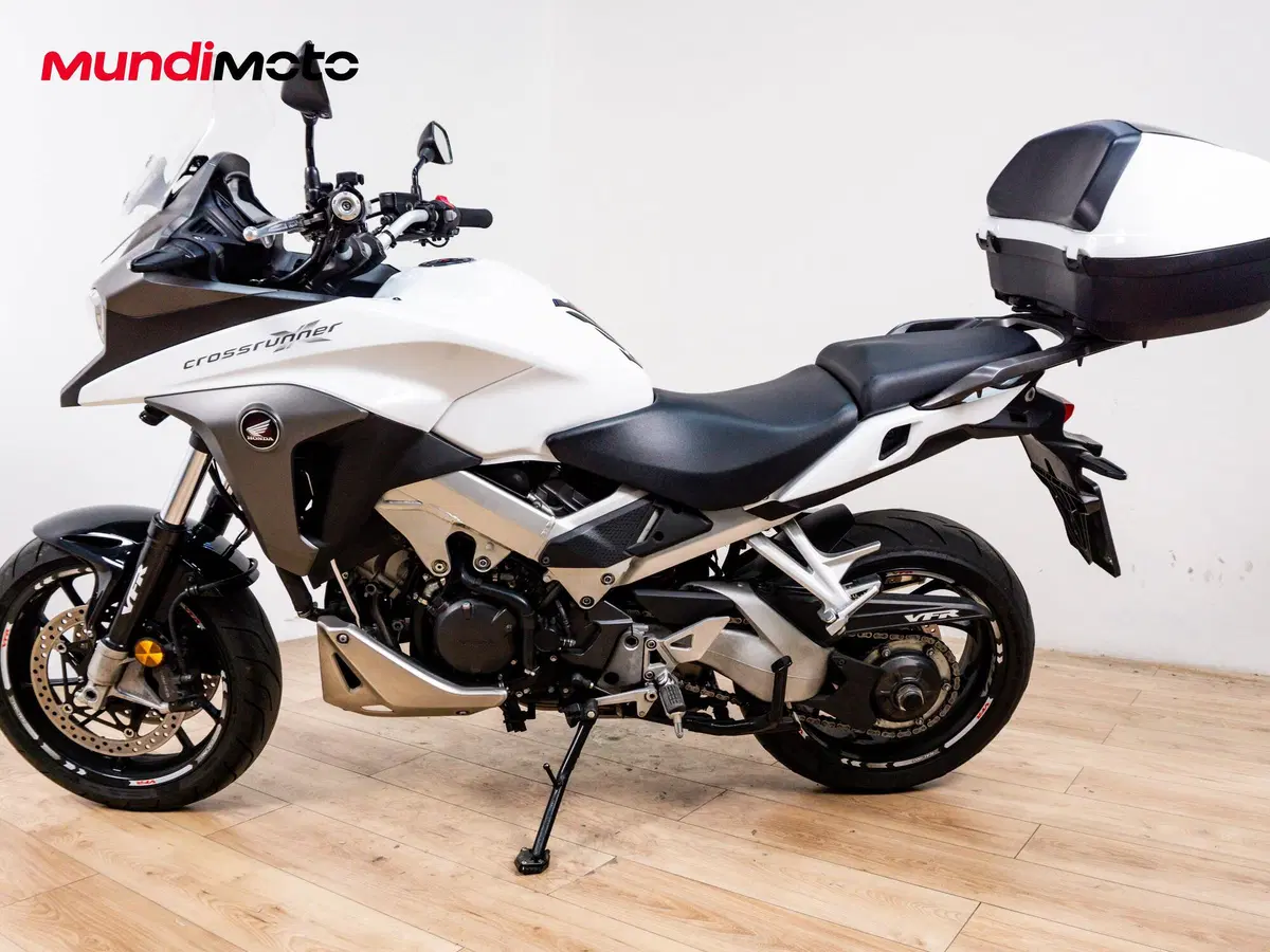 Honda VFR 800 (1998 - 01) (6)