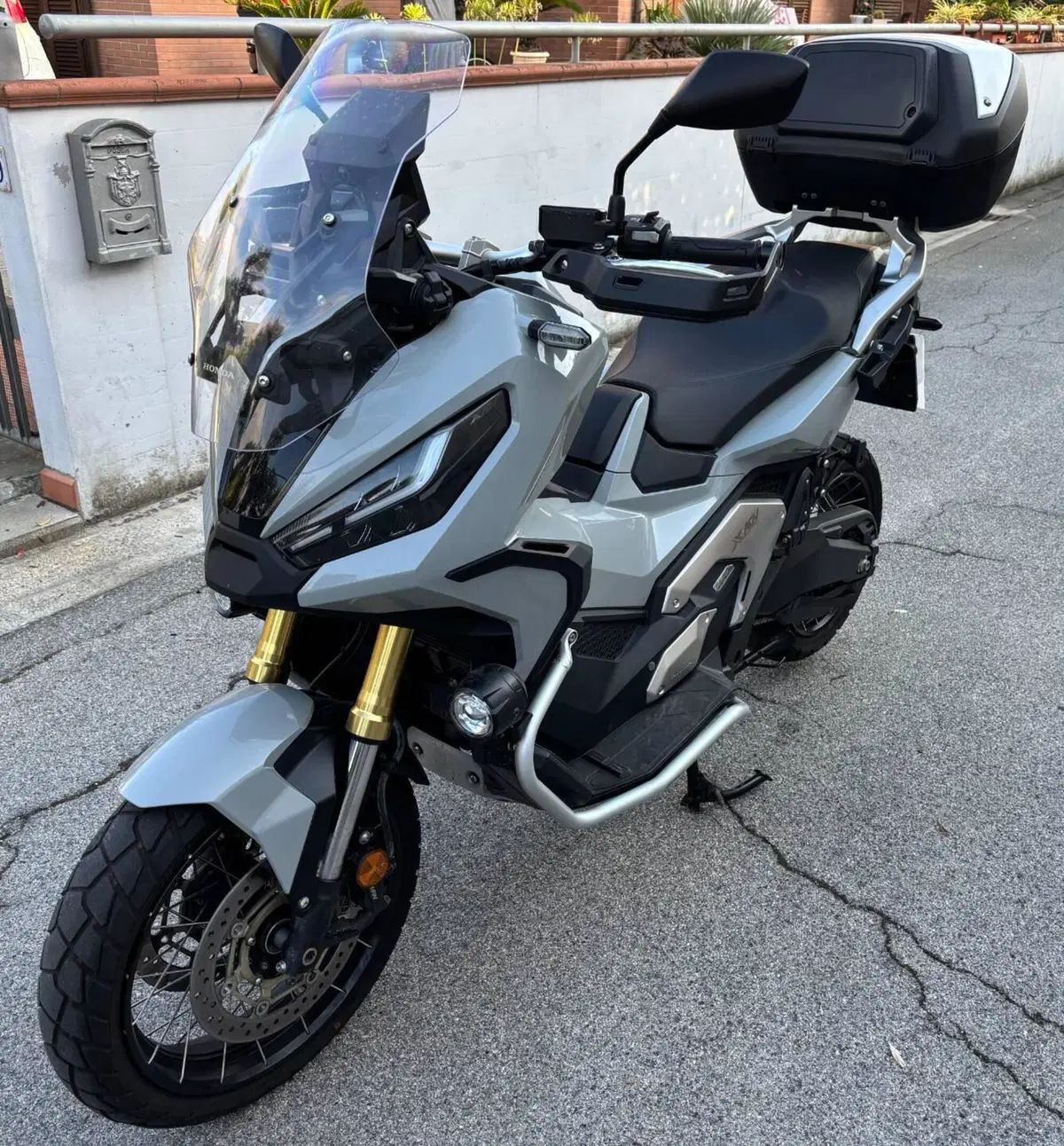 Honda X-ADV 750 DCT (2021 - 24) (2)