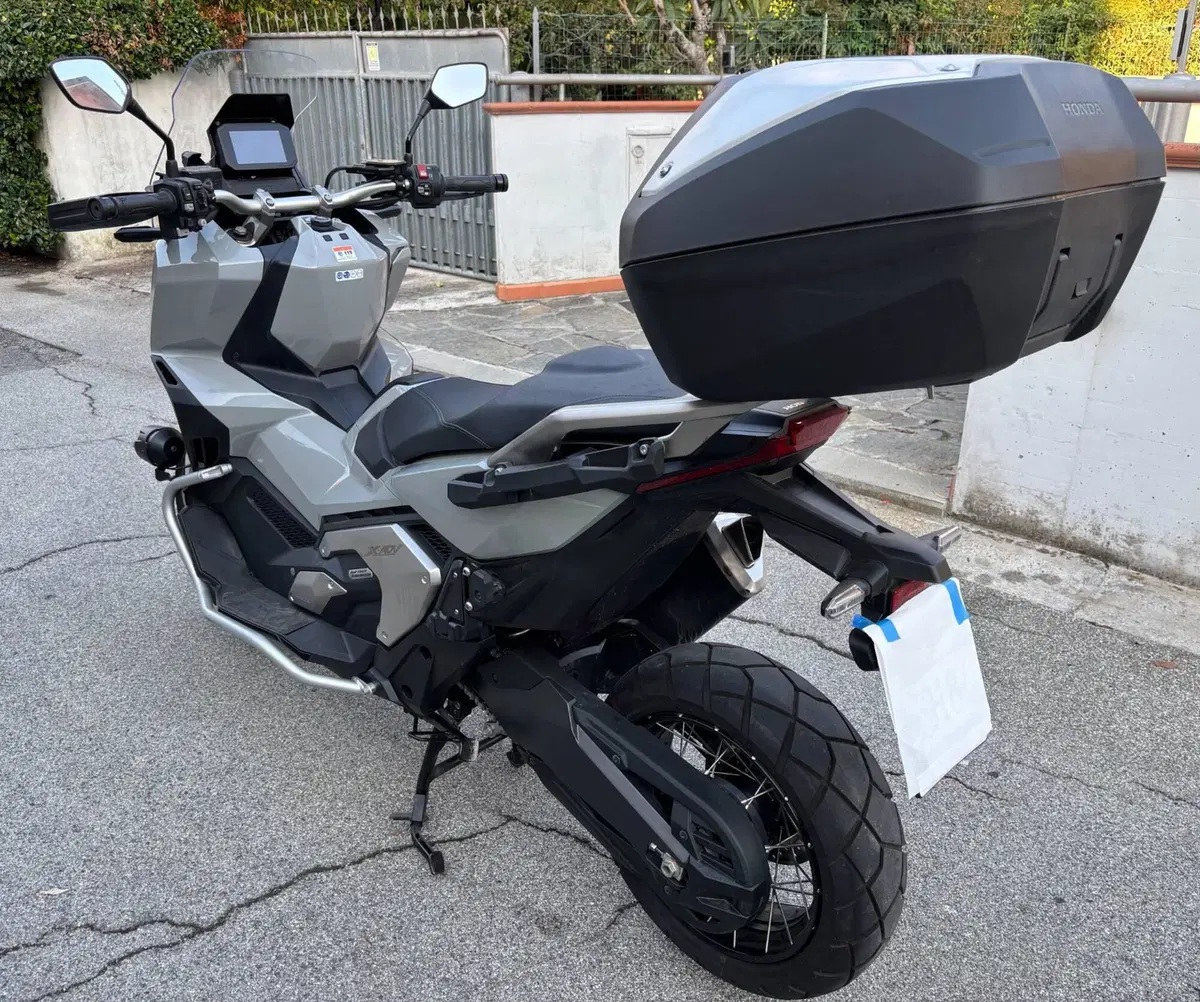 Honda X-ADV 750 DCT (2021 - 24) (6)