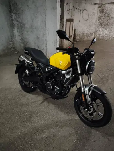 Voge Trofeo 350AC (2022 - 26) usata