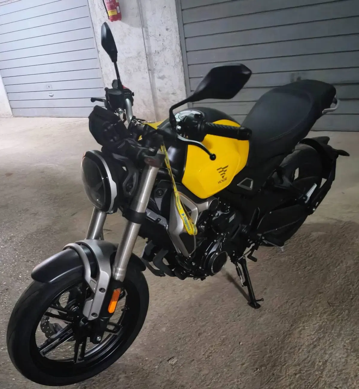 Voge Trofeo 350AC (2022 - 26) (5)