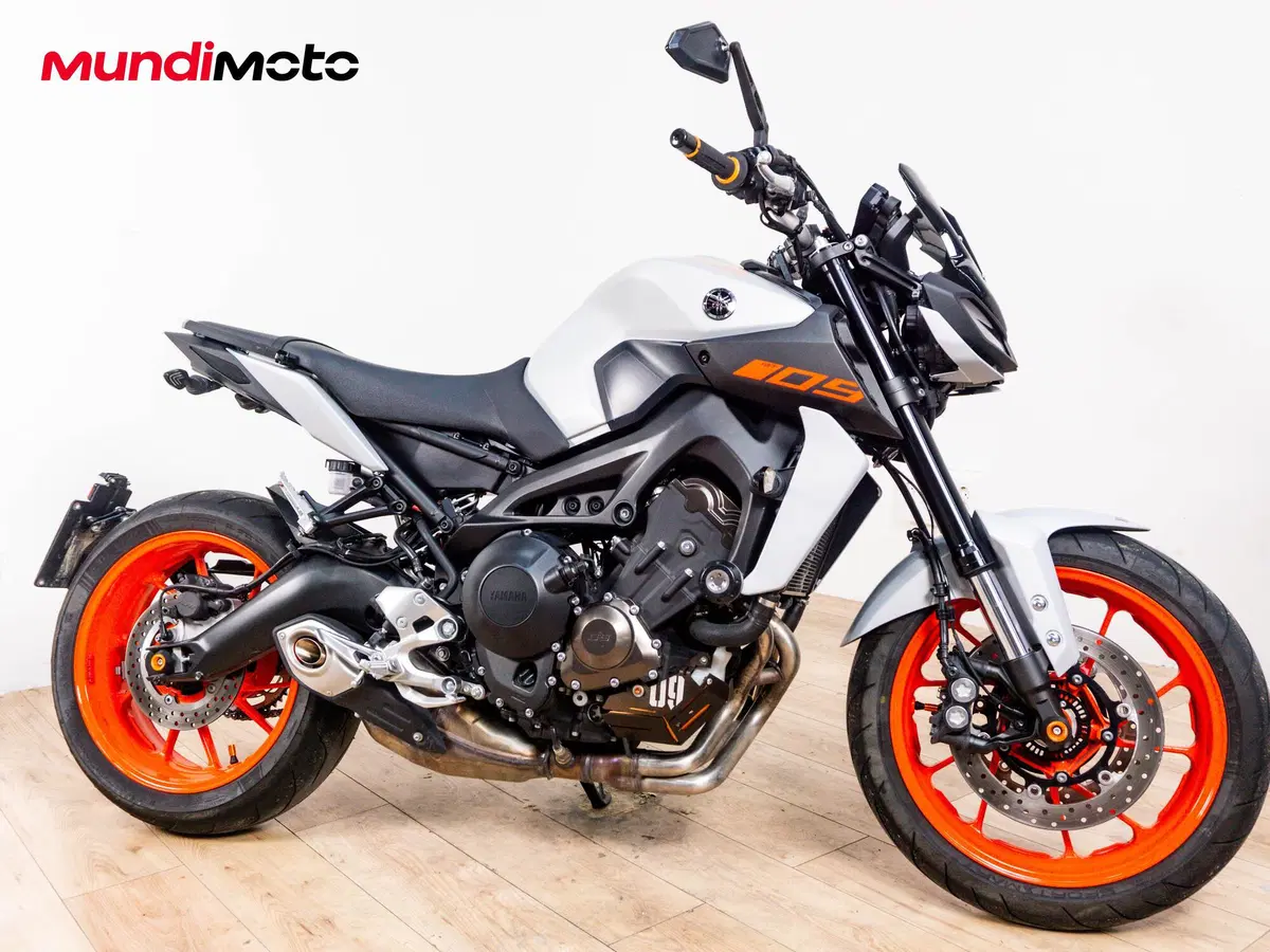 Yamaha MT-09 (2021 - 23) (2)
