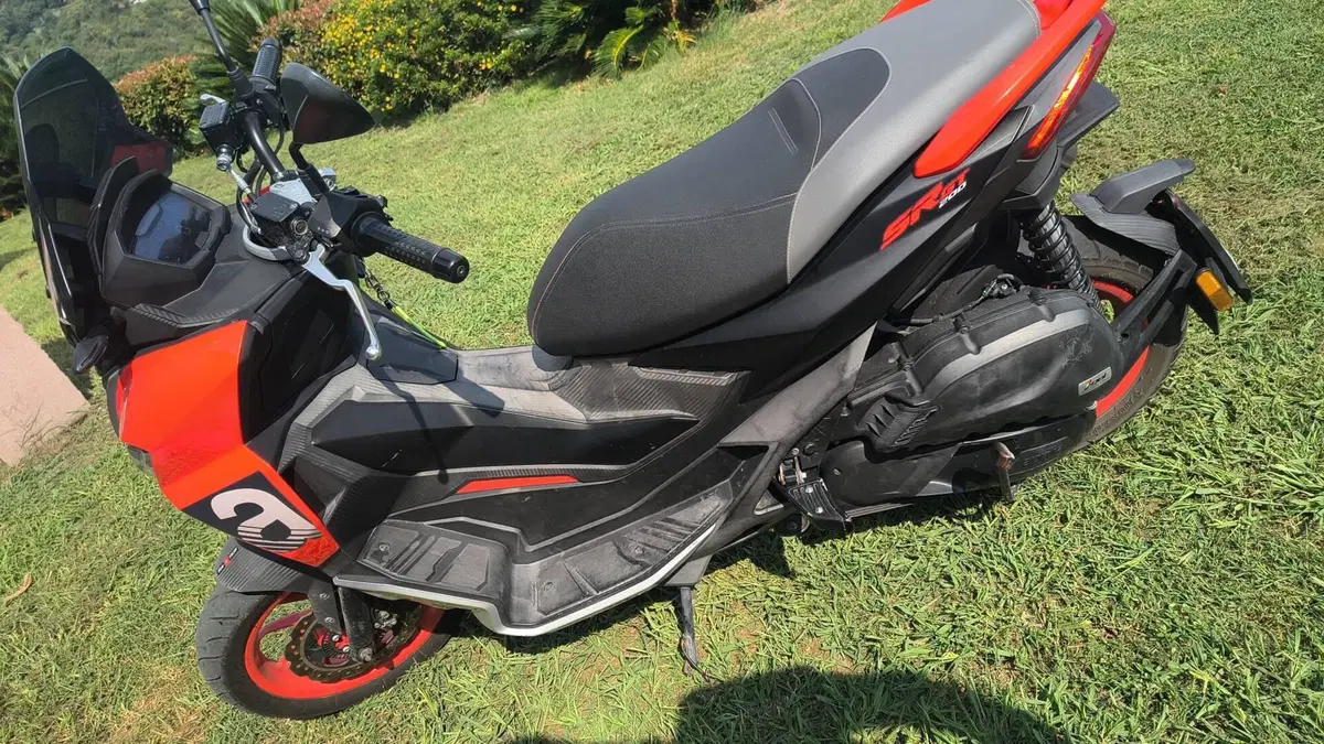 Aprilia SR GT 200 Sport (2022 - 24) (3)