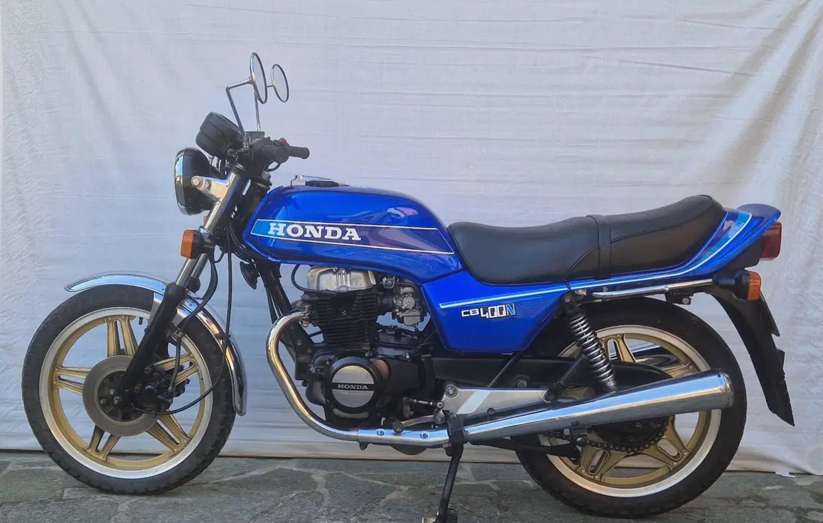 Honda CB 400 (2)