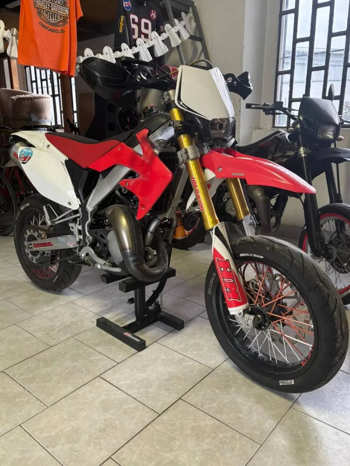 HM CRM 125 Derapage RR 2t (2011 - 13) (5)