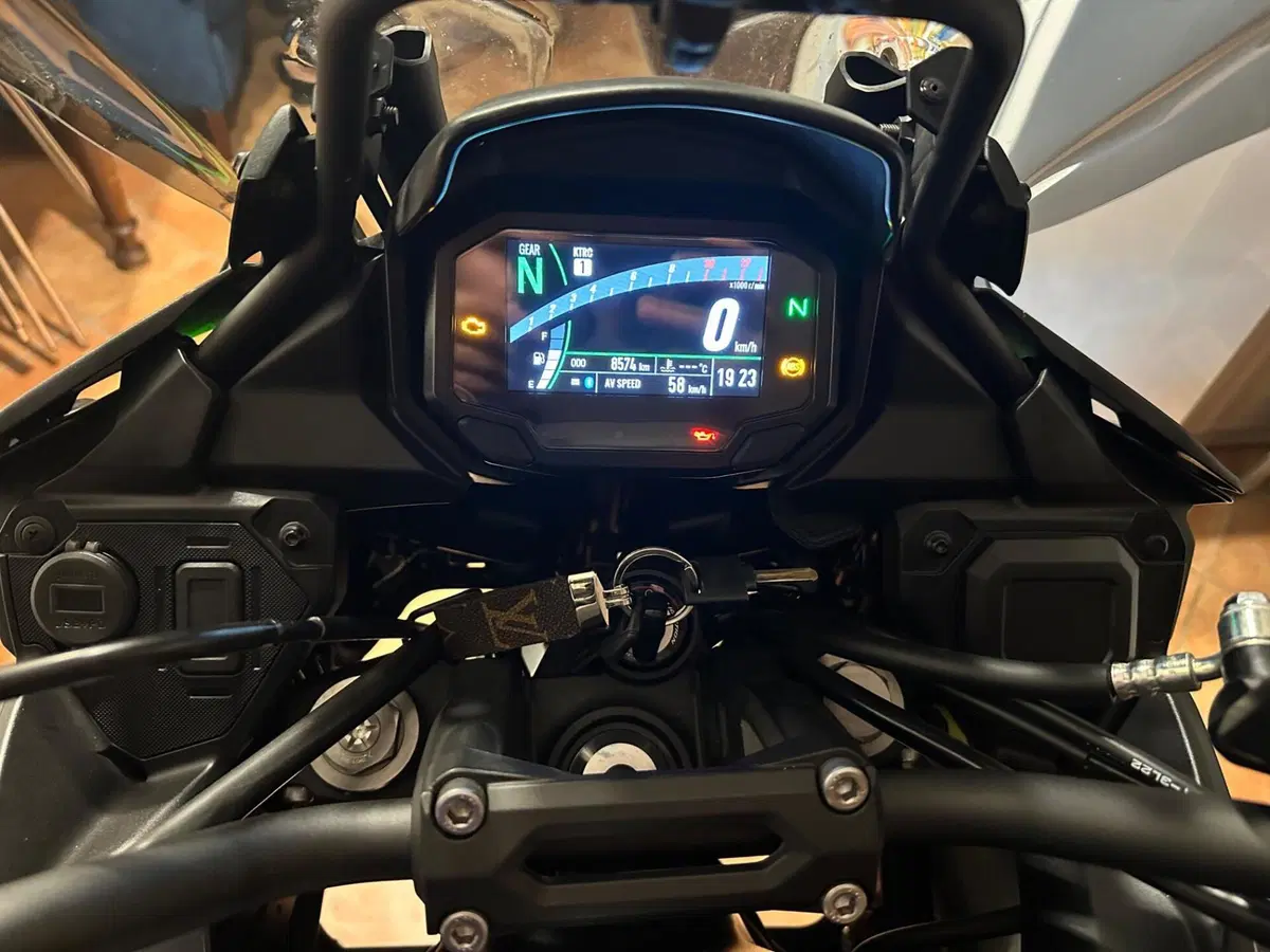 Kawasaki Versys 650 (2021 - 24) (6)