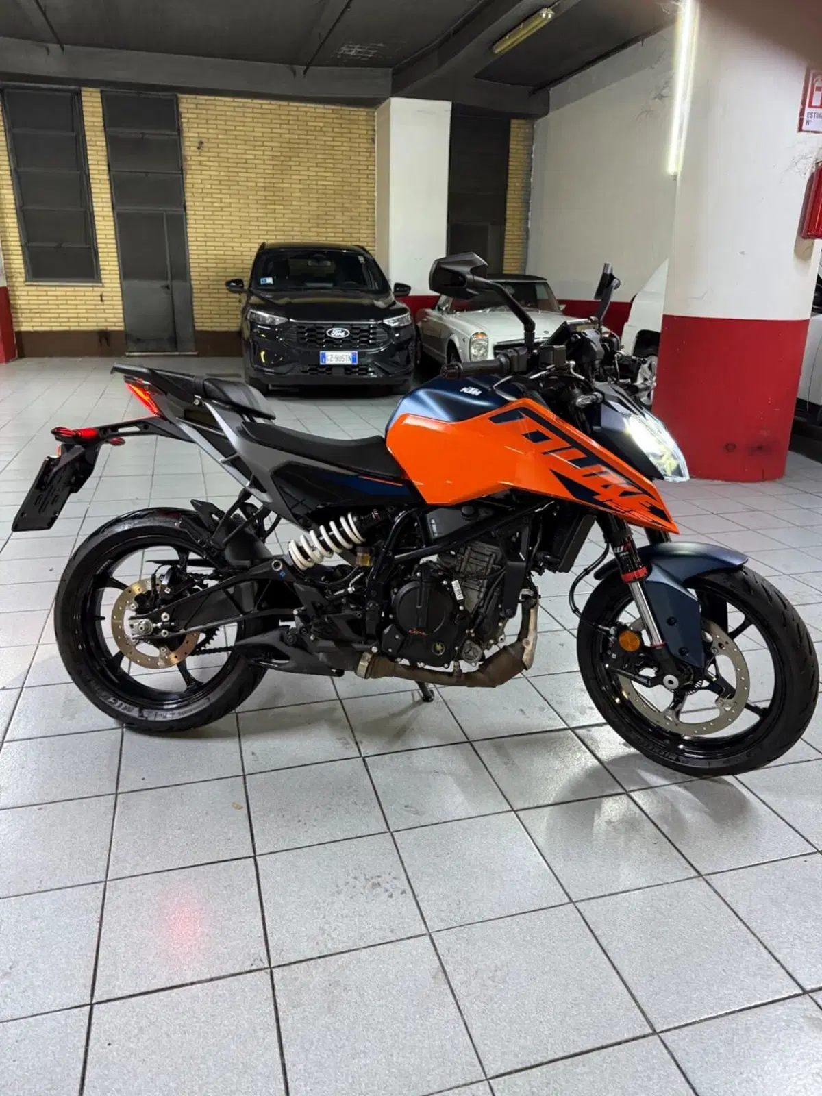 KTM 125 Duke (2024 - 25) (2)