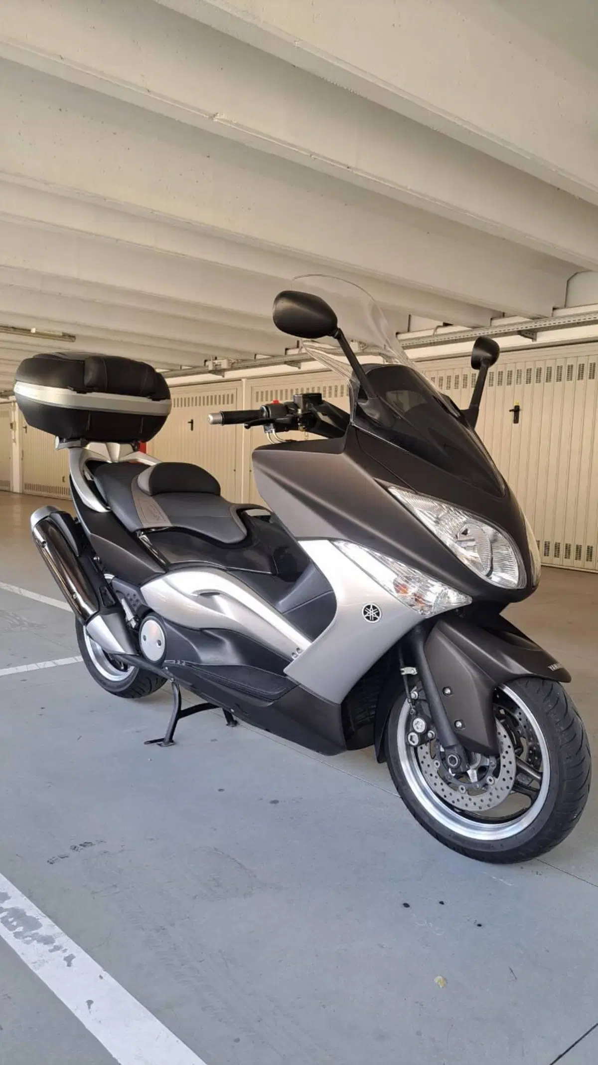 Yamaha T-Max 500 Tech Max (2011 - 13) (2)