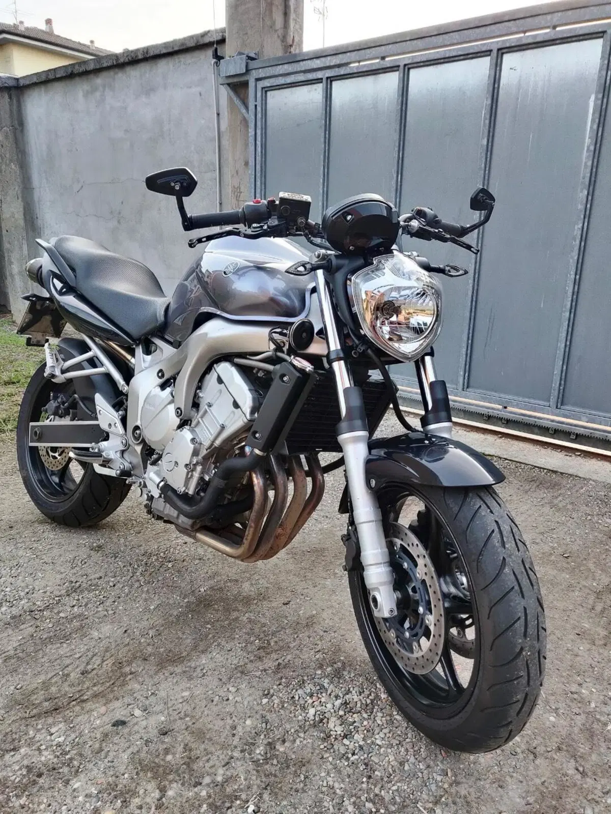 Yamaha FZ6 (2004 - 07) (2)