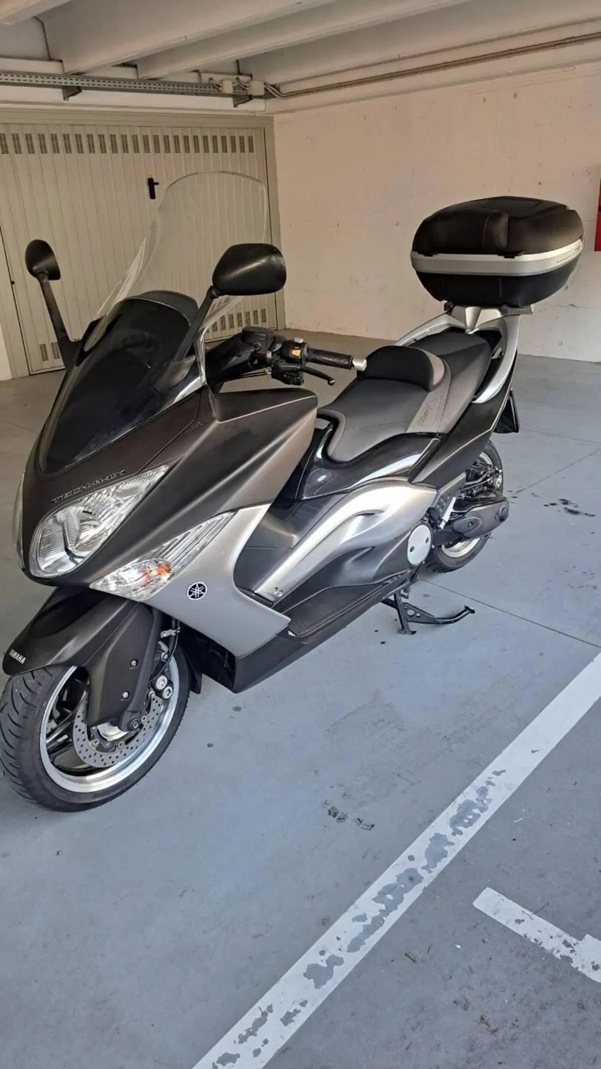 Yamaha T-Max 500 Tech Max (2011 - 13) (4)