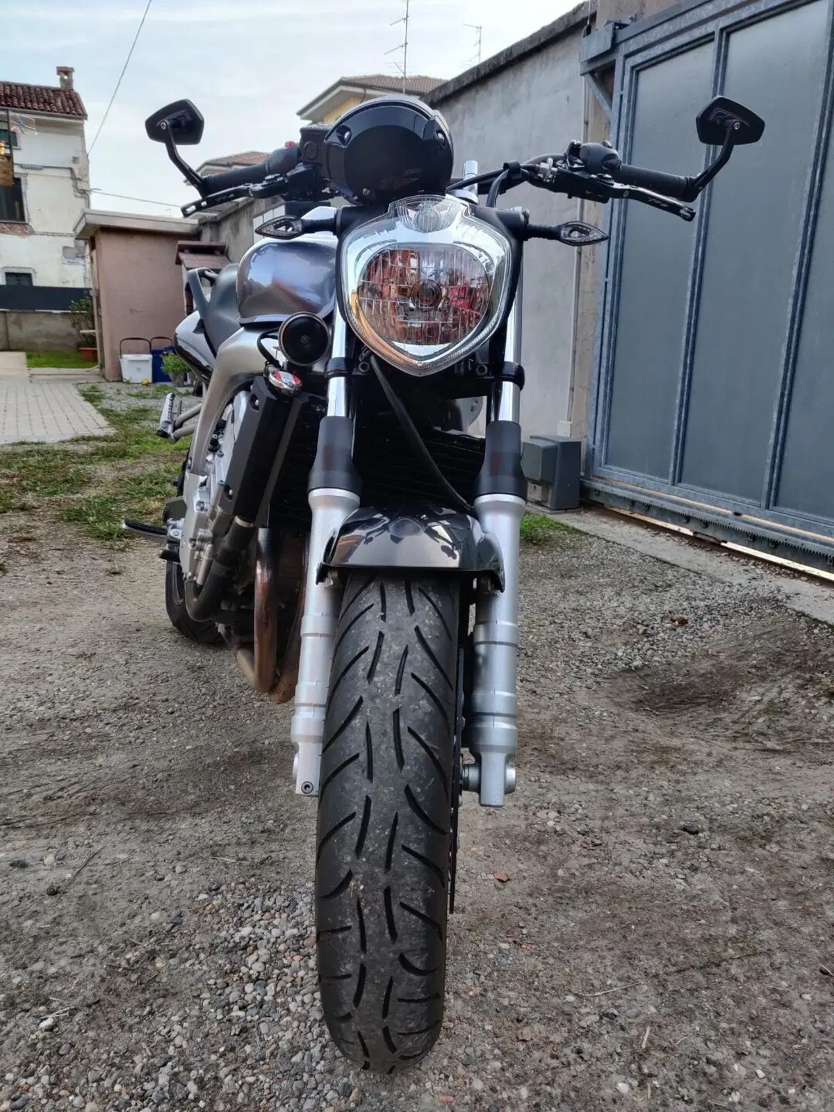 Yamaha FZ6 (2004 - 07) (3)