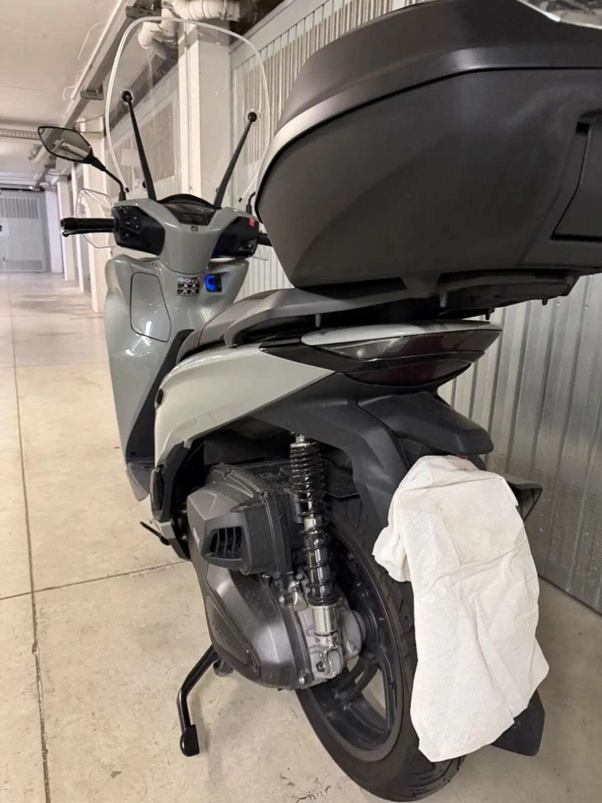 Honda SH 350i Sport (2025 - 26) (7)