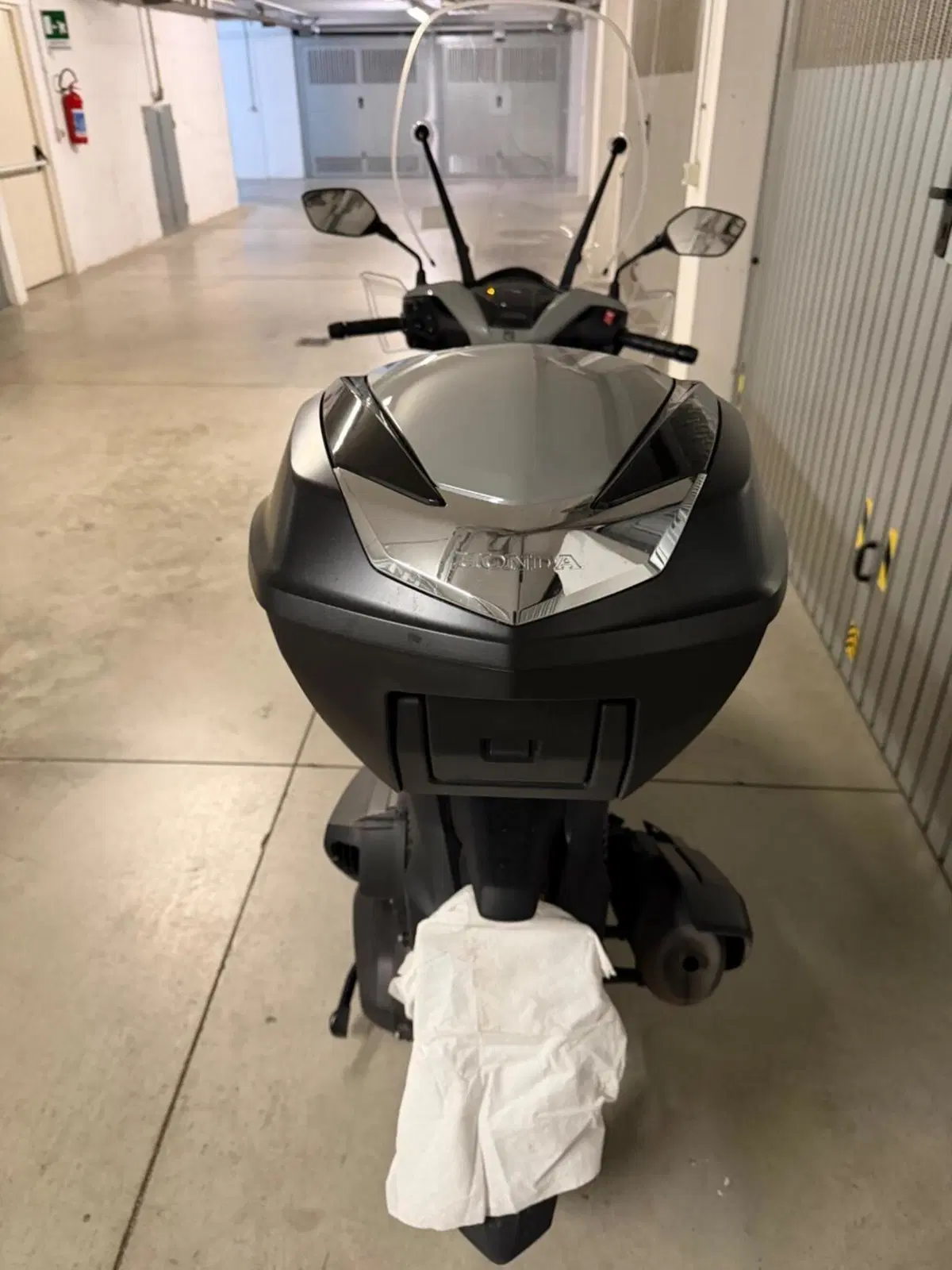 Honda SH 350i Sport (2025 - 26) (8)