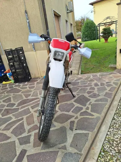 Yamaha TT 350 (1986 - 95) usata