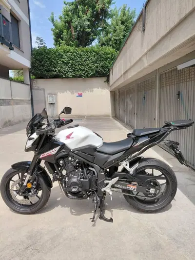 Honda CB 500 Hornet (2024 - 25) usata
