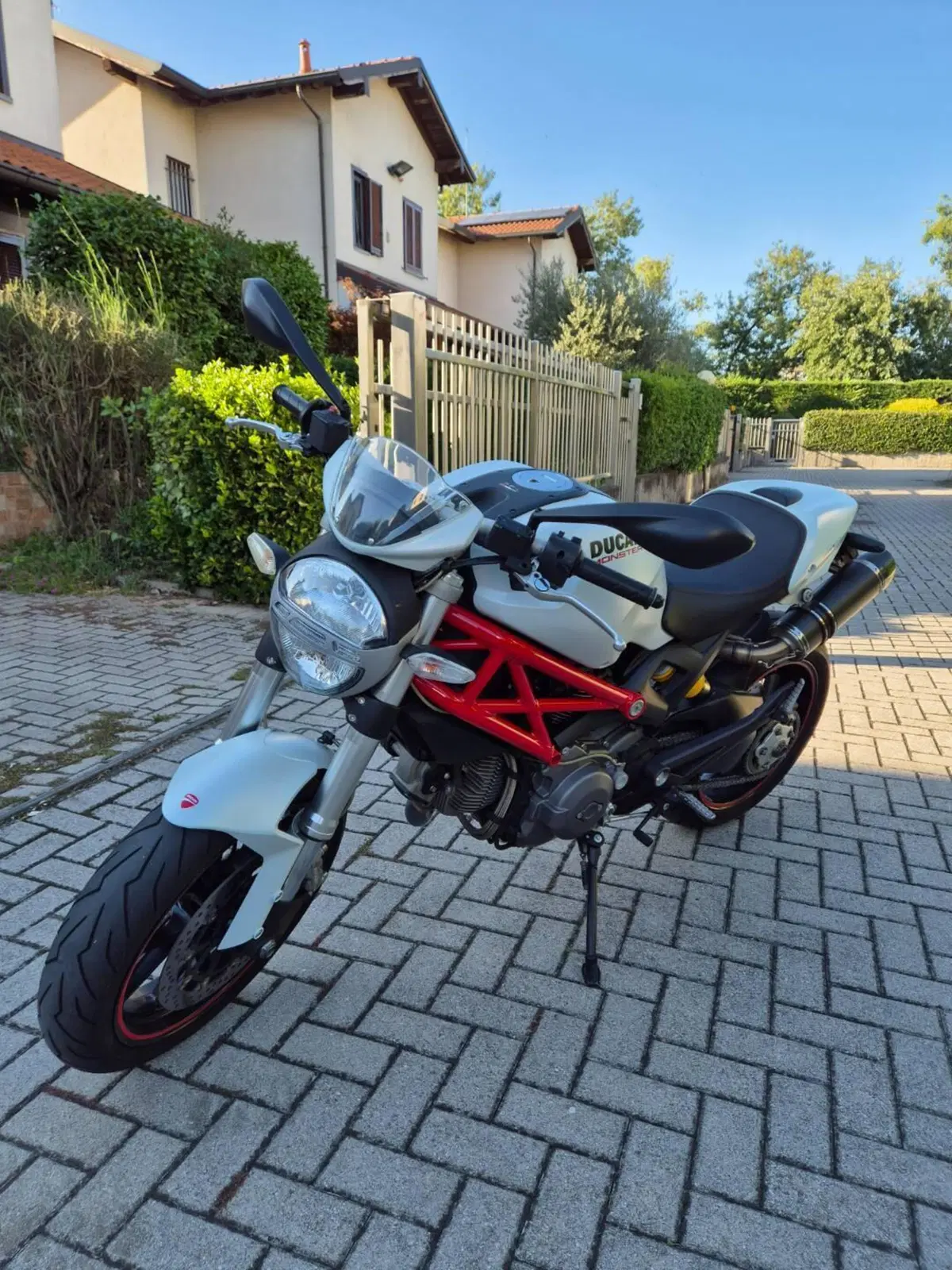 Ducati Monster 796 (2010 - 13) (6)